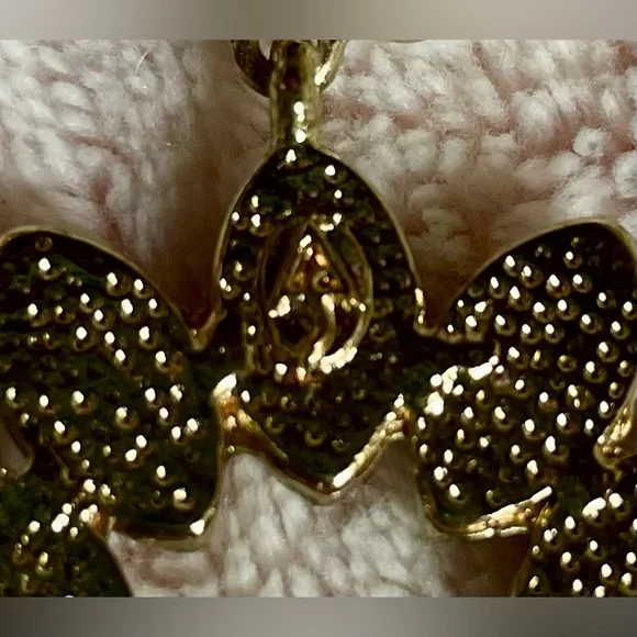 Amrita Singh Gold-Tone Pearl Petal Hoop Drop Earrings ~ Rare Pearl Version - Picture 5 of 6